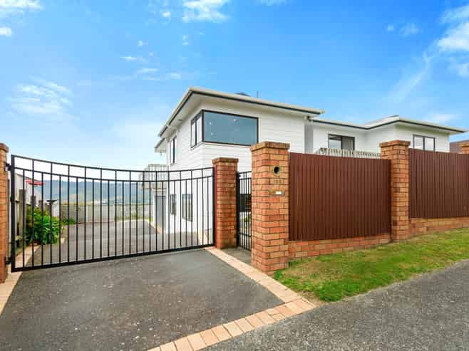 163 Tirohanga Road, Tirohanga