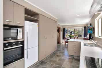 8 Smith Street, Dannevirke