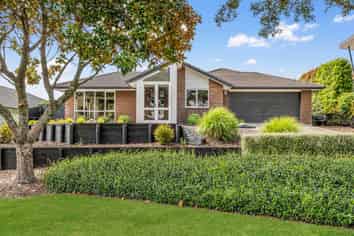 73 Rexford Heights, Pyes Pa