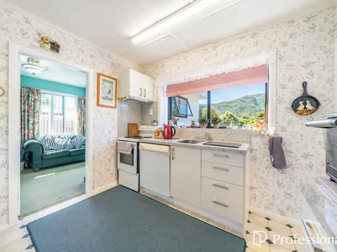 34 Wellington Road, Wainuiomata