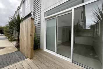 3/2 Moor Avenue, Te Atatu Peninsula