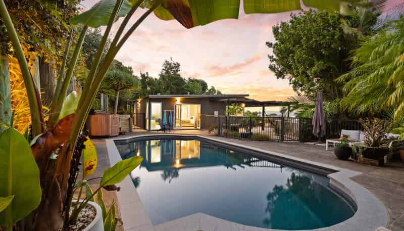 74 Duncansby Road, Stanmore Bay