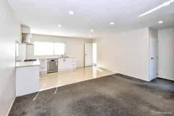 12D Jutland Road, Manurewa