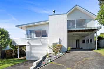 63 Parr Terrace, Castor Bay