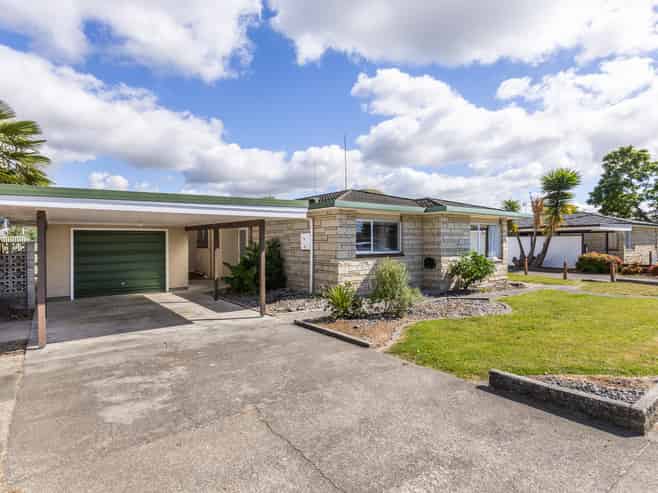 68 Church Road, Taradale