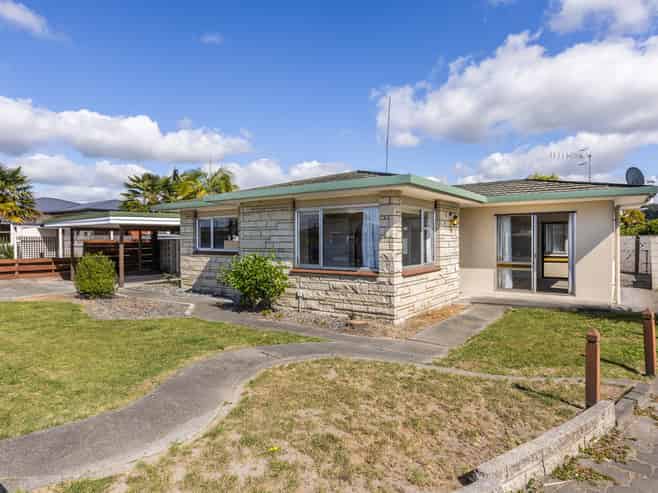 68 Church Road, Taradale