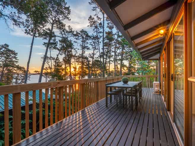 32 Rosecamp Road, Beach Haven