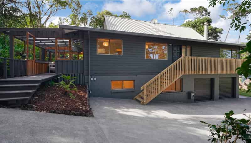 32 Rosecamp Road, Beach Haven