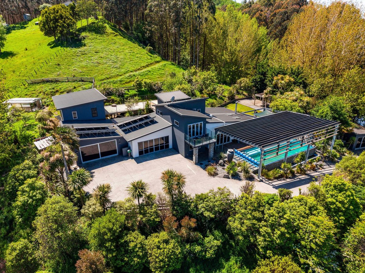 671 No 3 Line, Okoia, Whanganui, Manawatu / Whanganui - Photo 2