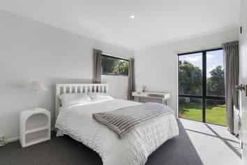 52 Cunliffe Street, Churton Park