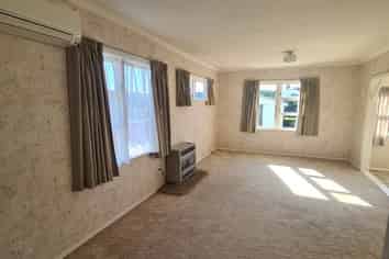 52 Trafalgar Street, Levin