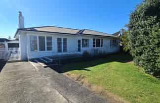 52 Trafalgar Street, Levin