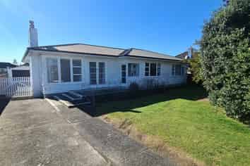 52 Trafalgar Street, Levin