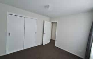 210B Ngamotu Road, Spotswood