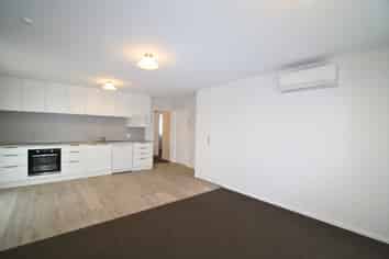 210B Ngamotu Road, Spotswood