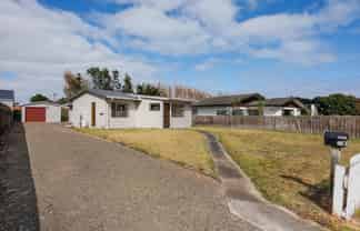 14 Cousins Avenue East, Foxton Beach