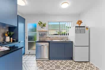 4/83 Birkdale Road, Birkdale