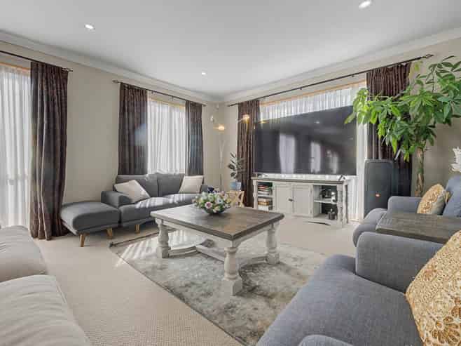 28 Kaseng Place, East Tamaki Heights