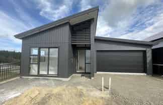 61 Huanui Drive, Orewa