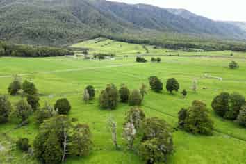  848 Palmer Road, Reefton