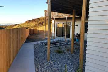 a/11 Havana Rise, Grenada Village