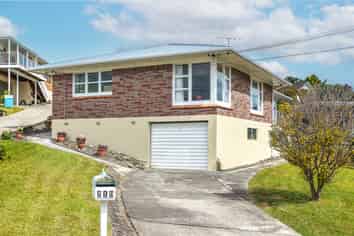 216 Tony Avenue, Thames