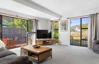 2/11 Puia Street, Tauhara