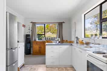 2/11 Puia Street, Tauhara