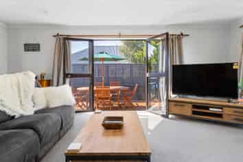 2/11 Puia Street, Tauhara