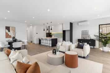 92 Huanui Drive, Orewa