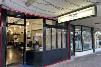 Emerson Street "foodie" location - for lease