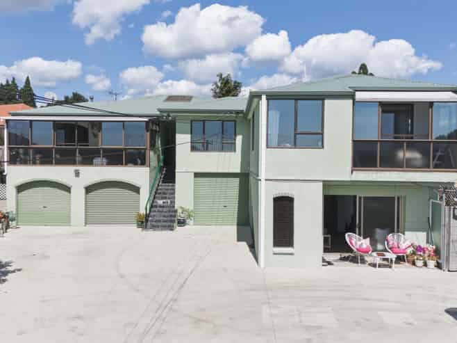 12 Sutherland Road, Brookfield