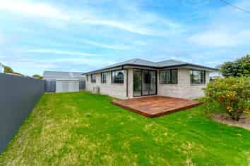 76 Rayner Street North, Temuka