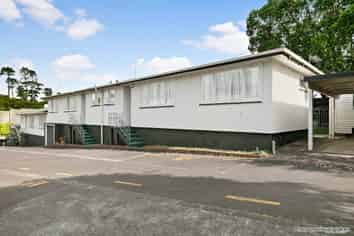 1,2,3/1038 Great North Road, Point Chevalier