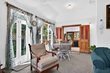 131 Main Street, Greytown