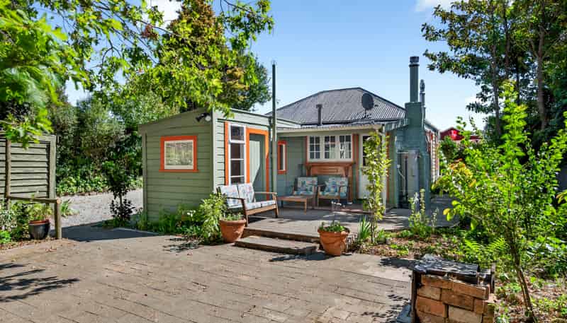 131 Main Street, Greytown