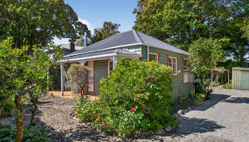 131 Main Street, Greytown
