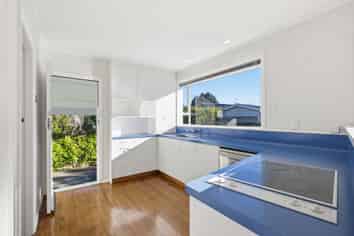 15 Keats Crescent, Stoke