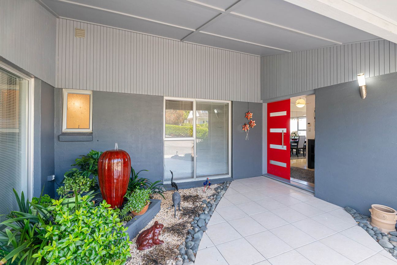 Sea Views, Solid Home & Income: The Ultimate Duo - Bild 4