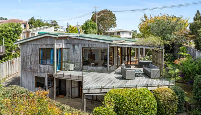 1/16 Arran Road, Browns Bay