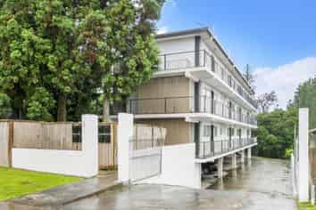 1A/1 Jack Browne Place, Otahuhu