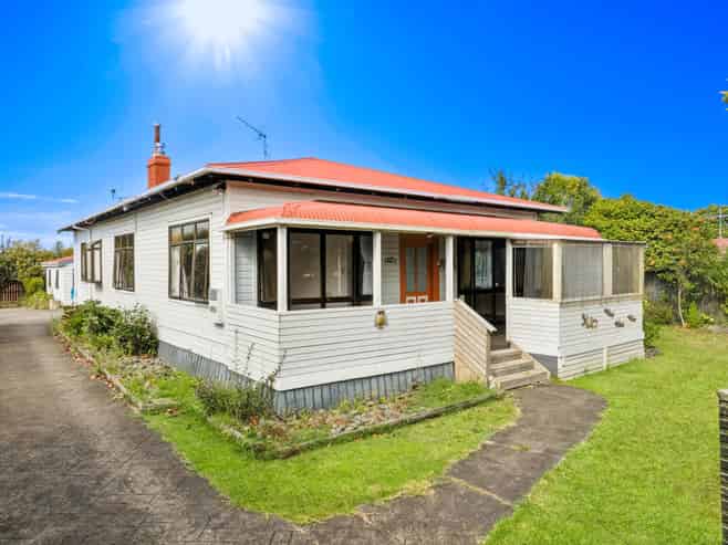 88 Weymouth Road, Manurewa