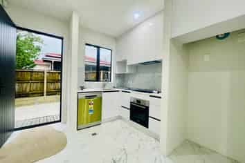 18B Addington Avenue, Manurewa