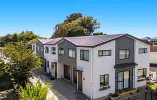 18B Addington Avenue, Manurewa