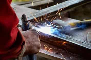 Engineering  / Location / Growth