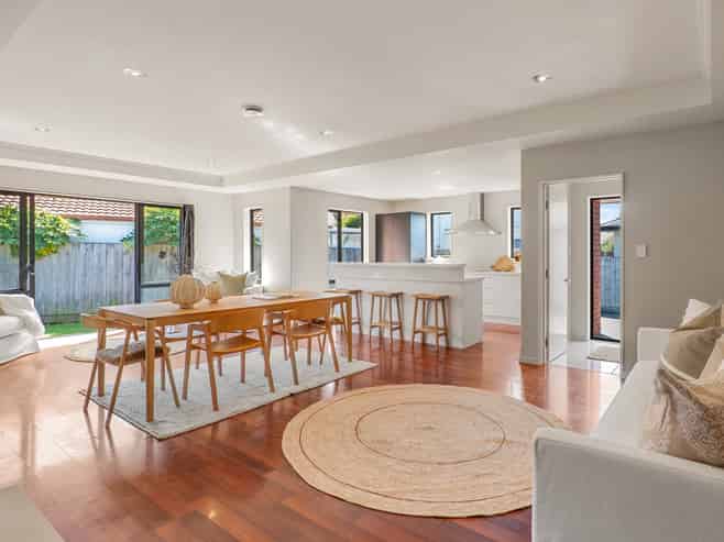 17 St Thomas Place, Woolston