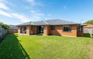 17 St Thomas Place, Woolston