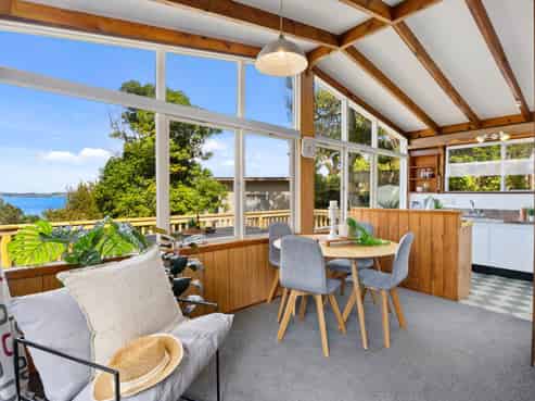 72 Clinton Road, Matakana