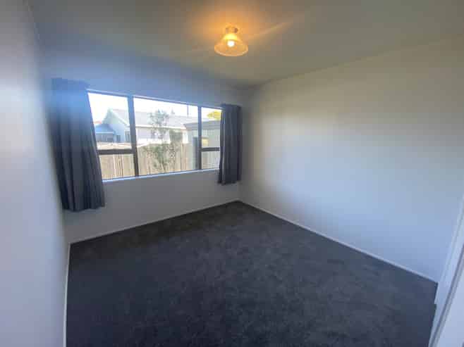 2/1 Huber Street, Weymouth