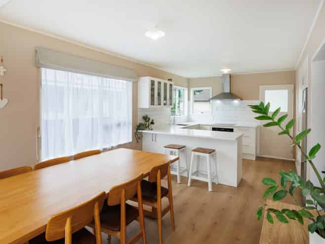 6 Rennie Avenue, Milson